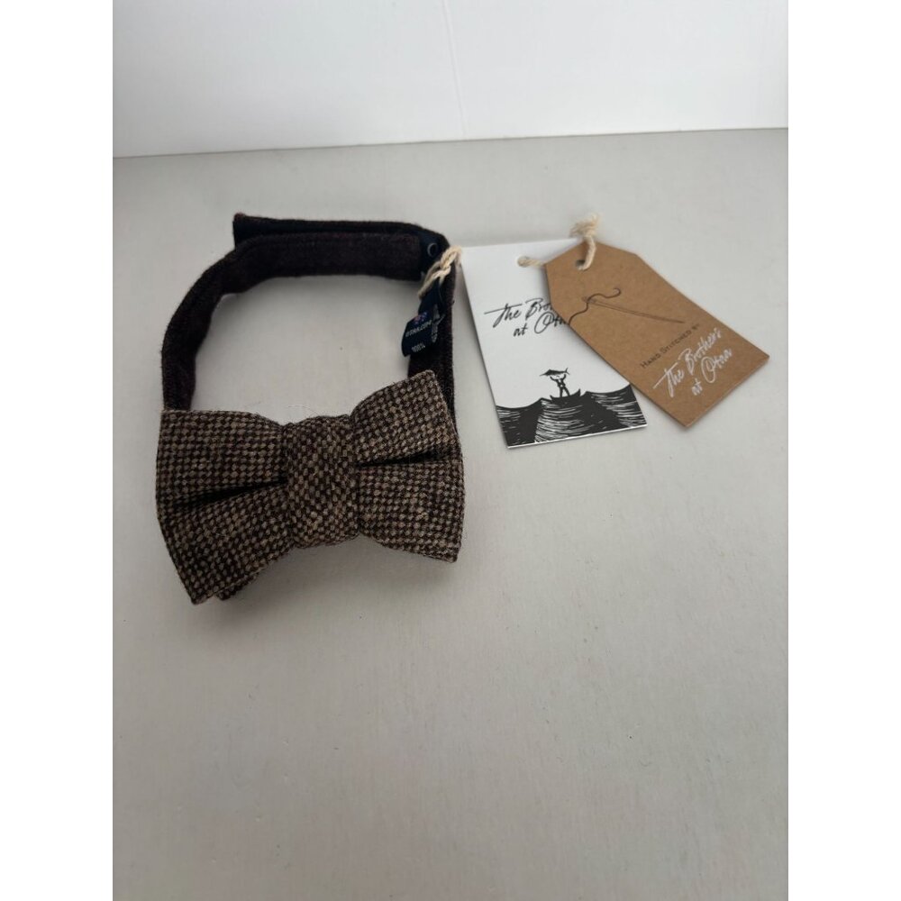 Otaa Bow Tie Brown Caramel English Wool Houndstooth Pre-Tied Adjustable Strap - Picture 7 of 7